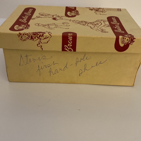 Vintage 1950 Buster Brown Leather Shoes in Original Box - Picture 8 of 11